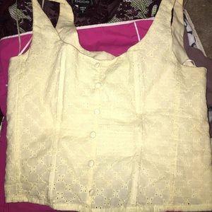 Cute yellow shirt I got offline but doesn’t fit me